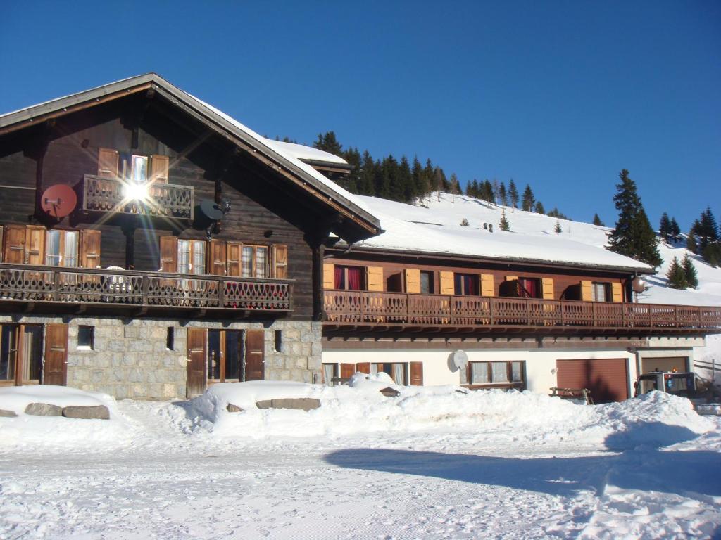 Hotel-Restaurant Le Relais Panoramique Les Crosets Esterno foto